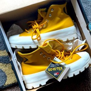 WOMEN CONVERSE SHOES